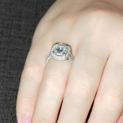 Classic hot sale diamond wedding rings