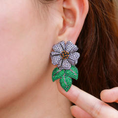 Occident fashion pave setting diamond flower earrings