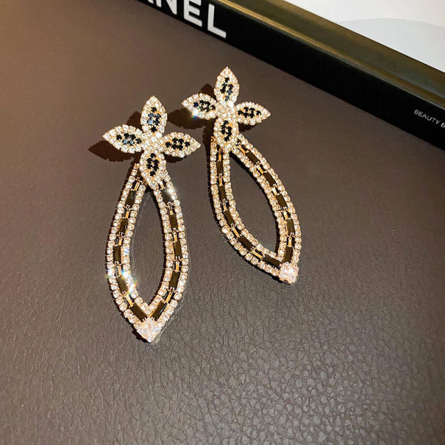 925 needle pave setting diamond oval flower earrings