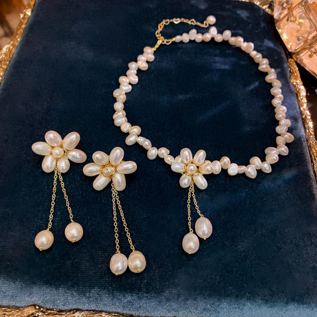 Real gold plated baroque pearl flower choker earrings