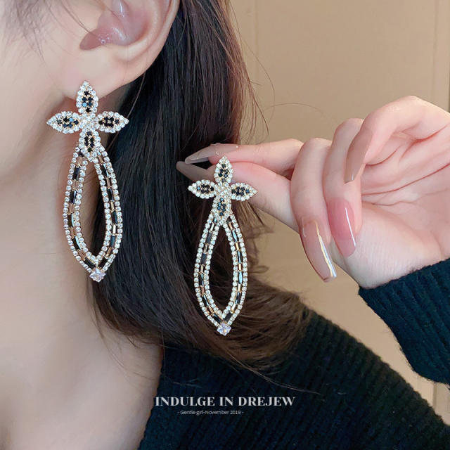 925 needle pave setting diamond oval flower earrings