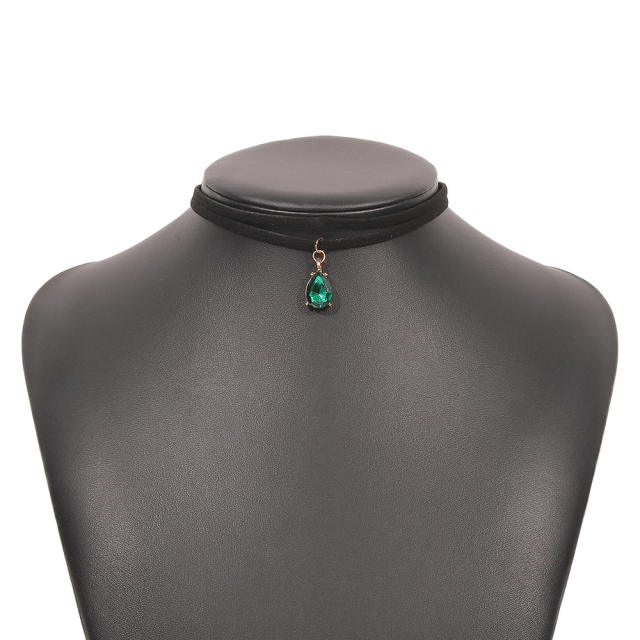 Vintage glass crystal drop two layer black choker