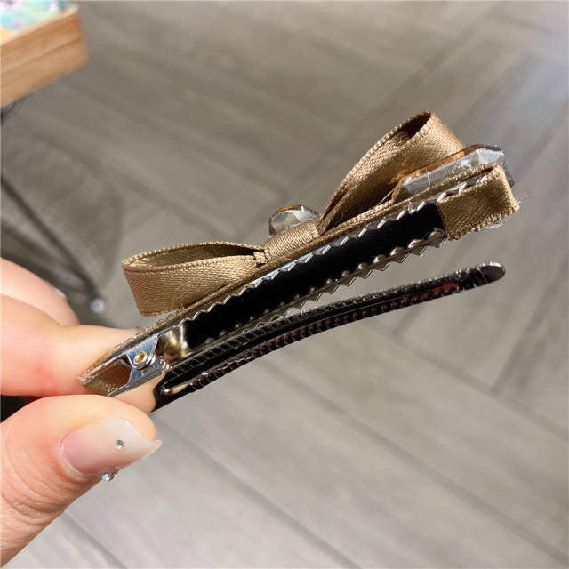 Korean fashion ins diamond bow duckbill hair clips