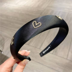 Vintage black stain diamond heart padded headband