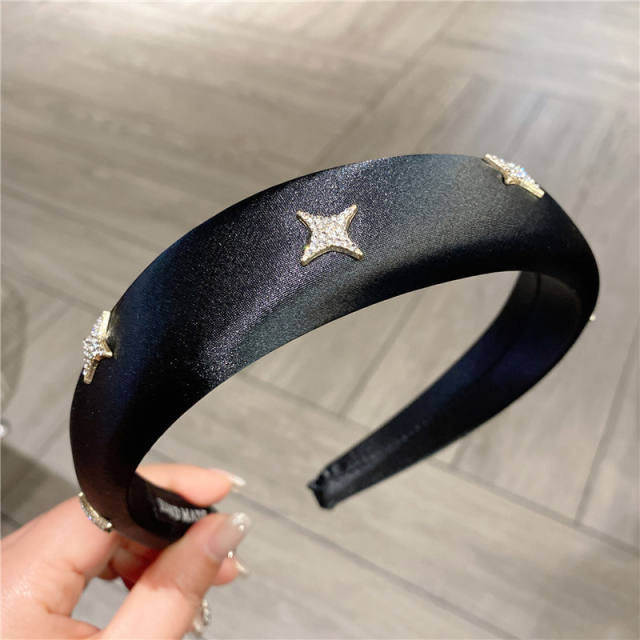Vintage black stain diamond heart padded headband