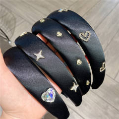 Vintage black stain diamond heart padded headband