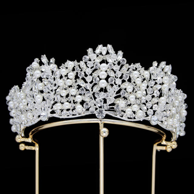 Elegant luxury handmade colorful crystal women crown