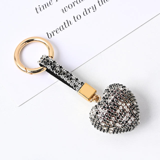 Korean fashion diamond heart women keychain