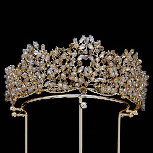 Elegant luxury handmade colorful crystal women crown