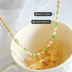 Elegant spring green color opal stone bead choker necklace