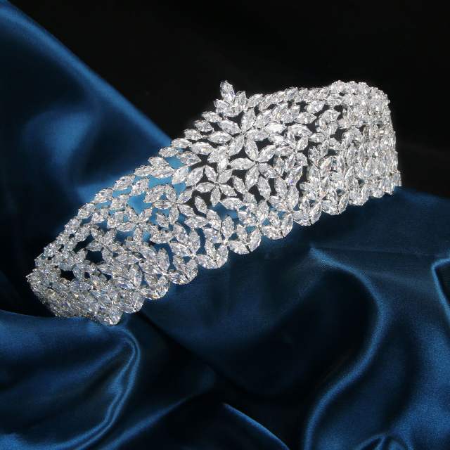 Occident fashion handmade luxury diamond crown