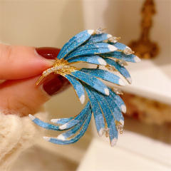 Chinese trend blue color peacock brooch