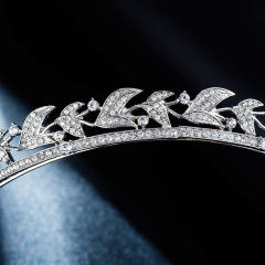 Korean fashion pave setting diamond leaf crown