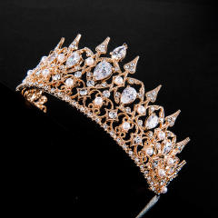 AAA baroque trend pave setting diamond crown