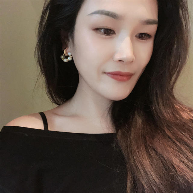 18KG water pearl circle women earrings