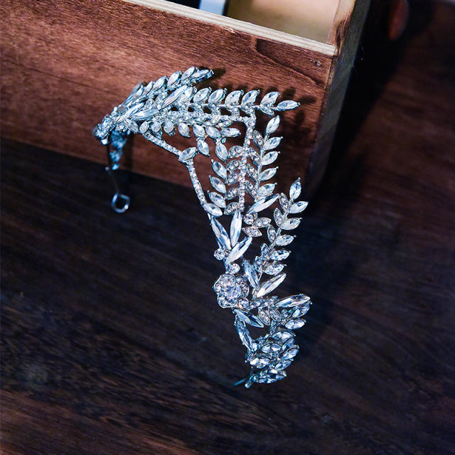 Occident fashion cubic zircon leaf design crown