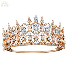AAA baroque trend pave setting diamond crown