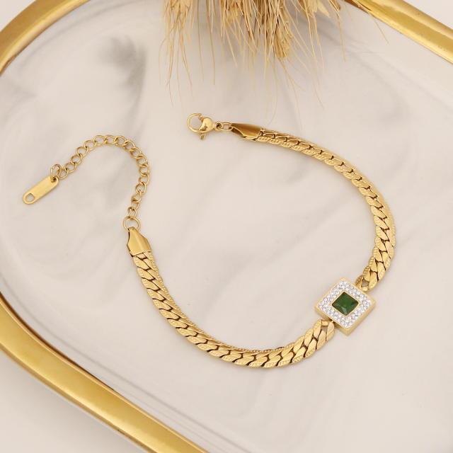 Elegant emerald statement stainless steel necklace
