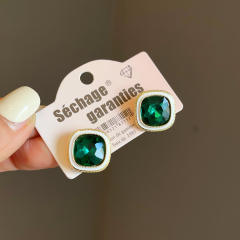 Concise square shape green color cubic zircon studs earrings