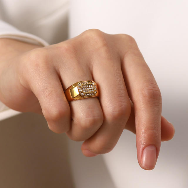 18K cubic zircon setting chunky stainless steel rings