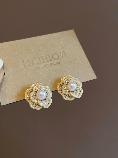 925 needle elegant pearl camellia flower studs earrings