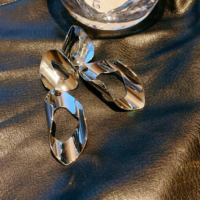 18KG geometric circle earrings