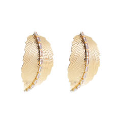 Korean fashion geometric leaf shape earrings