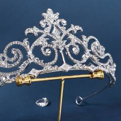Concise easy match wedding diamond crown