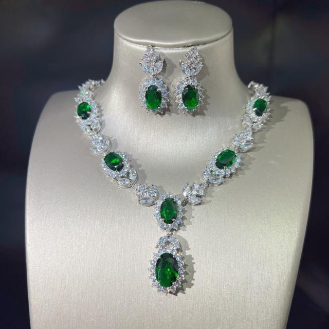 Luxury emerald statement jewelry set