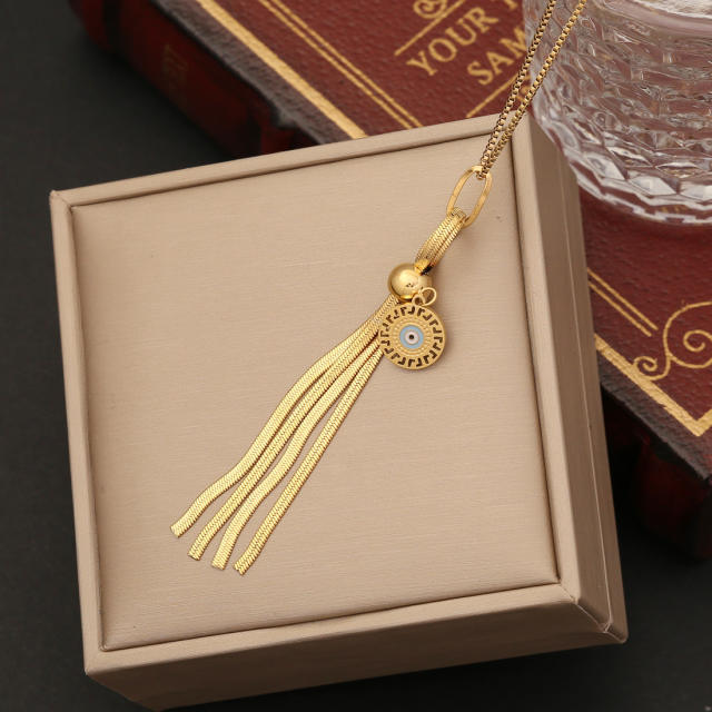 Occident fashion chain tassel stainless steel necklace