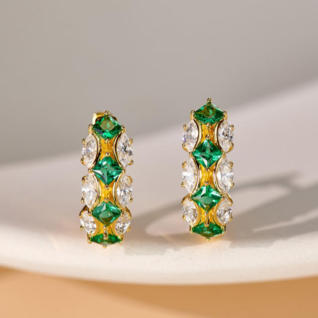 Luxury emerald statment gold color huggie earrings