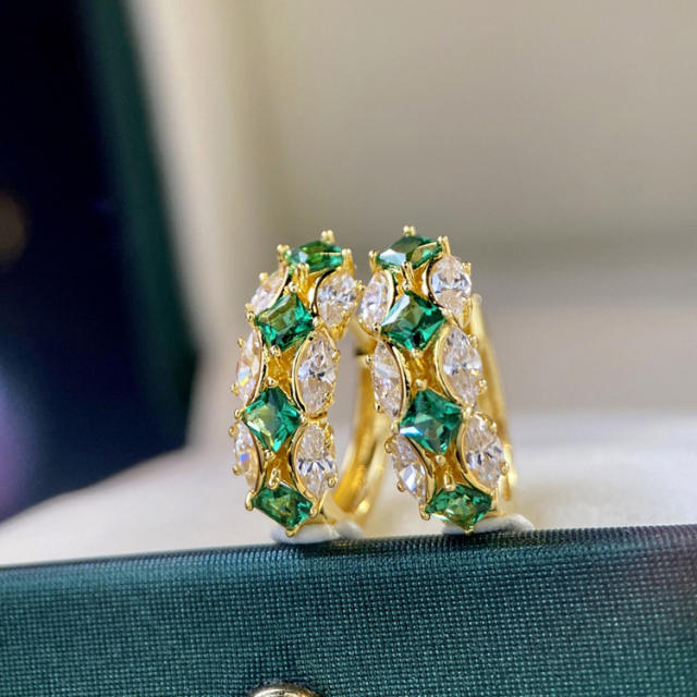 Luxury emerald statment gold color huggie earrings