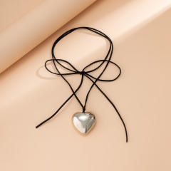 Occident fashion personality large heart pendant black choker