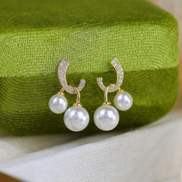 Korean fashion easy match pearl drop earrings