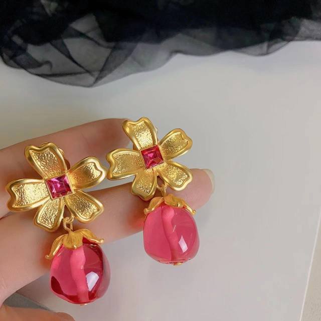 Vintage copper material flower pink earrings