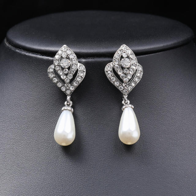 Occident fashion elegant pearl necklace set