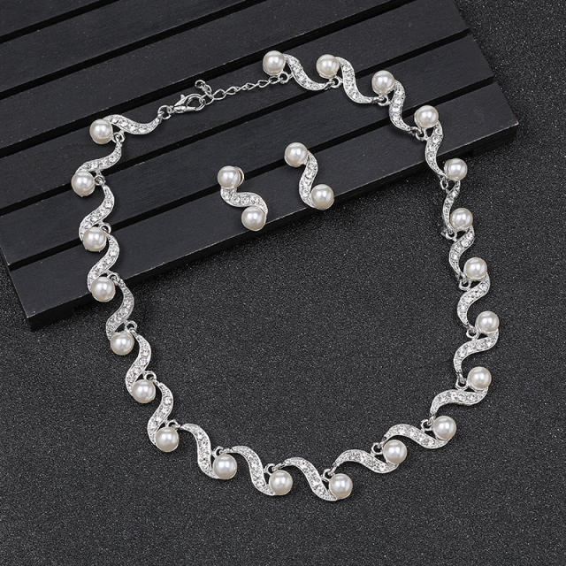 Occident fashion pearl choker necklace set