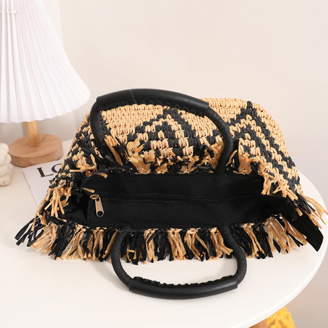 Color matching summer design straw handbag