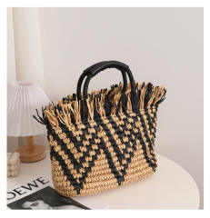 Color matching summer design straw handbag