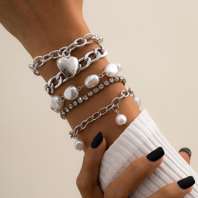 Baroque trend faux pearl layer chain bracelet