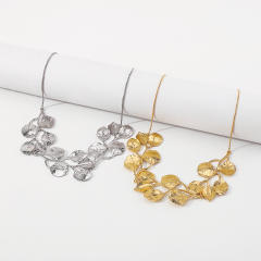 Creative gold color metal feeling leaf necklace for women