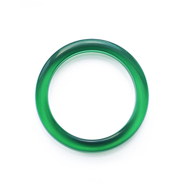 Concise color resin bangle
