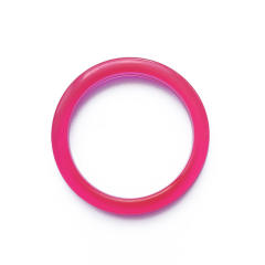 Concise color resin bangle