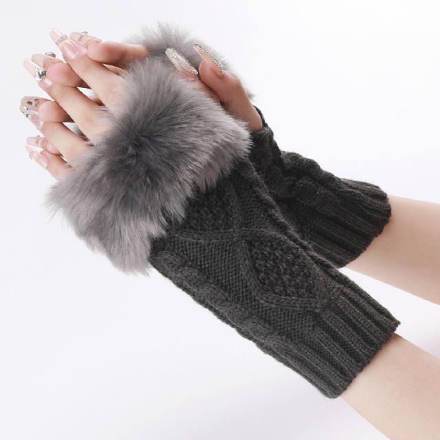 Fluffy corset fingerless gloves