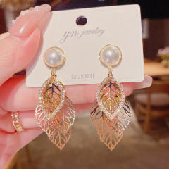 Summer design hollow metal leaf dangle earrings