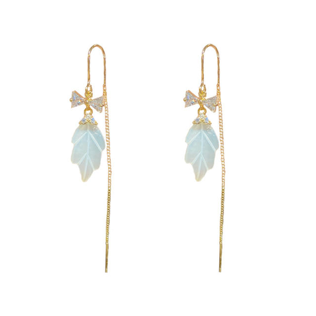 Elegant white shell leaf design threader earrings