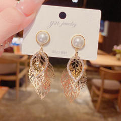 Summer design hollow metal leaf dangle earrings