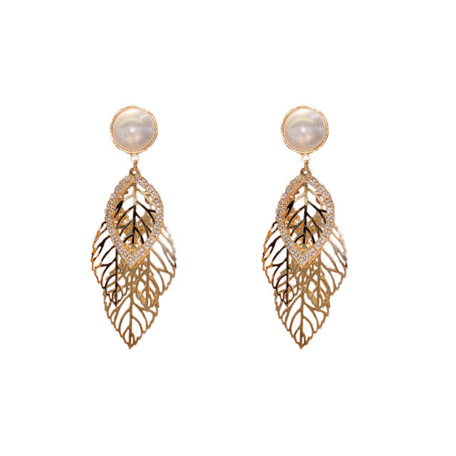 Summer design hollow metal leaf dangle earrings