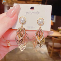 Summer design hollow metal leaf dangle earrings