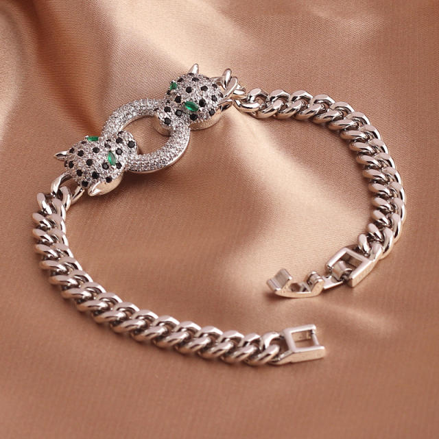 Luxury pave setting rhinestone leopard head chain bracelet